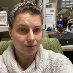 Meet your Posher, Candace